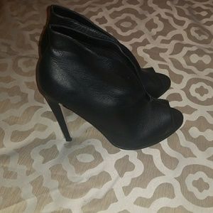 Black open toe shooties